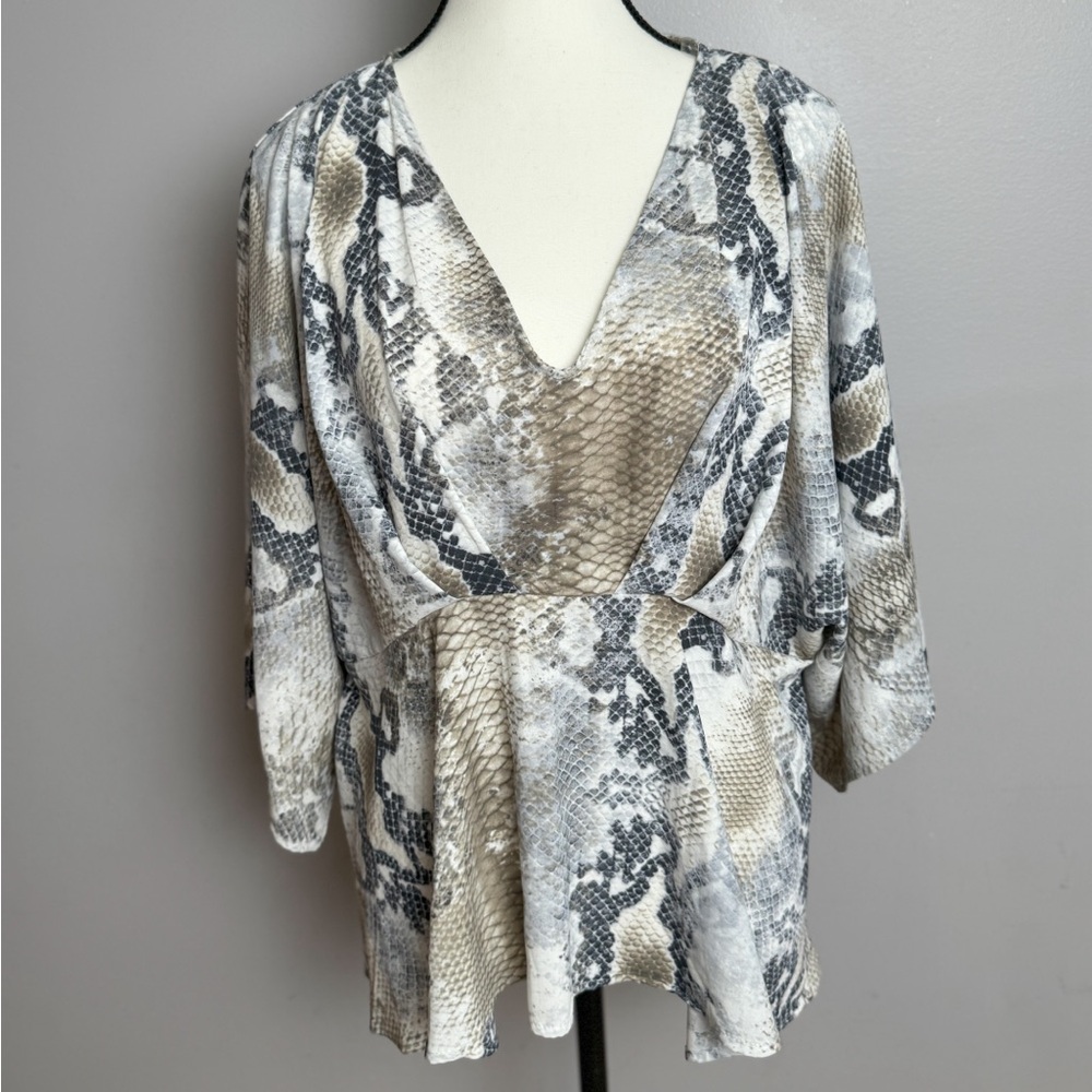Peach Love California snake print flowy boho top NWT